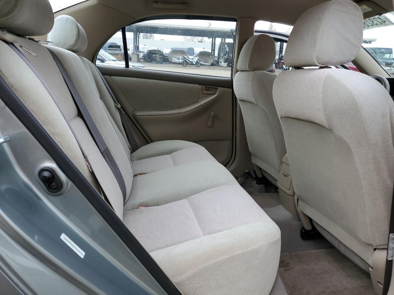 2004 Toyota Corolla - Image 10
