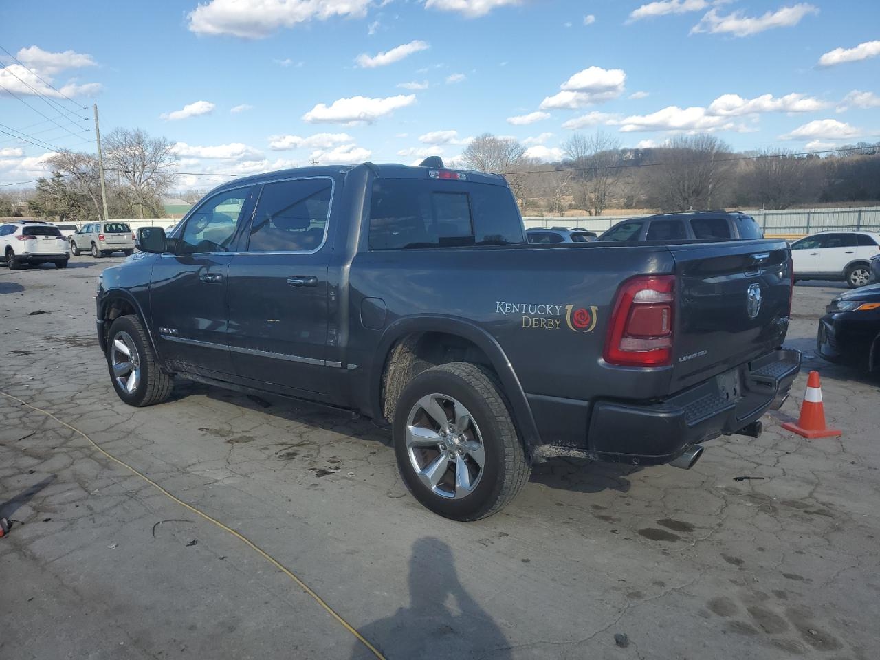 2019 RAM 1500 - Image 2