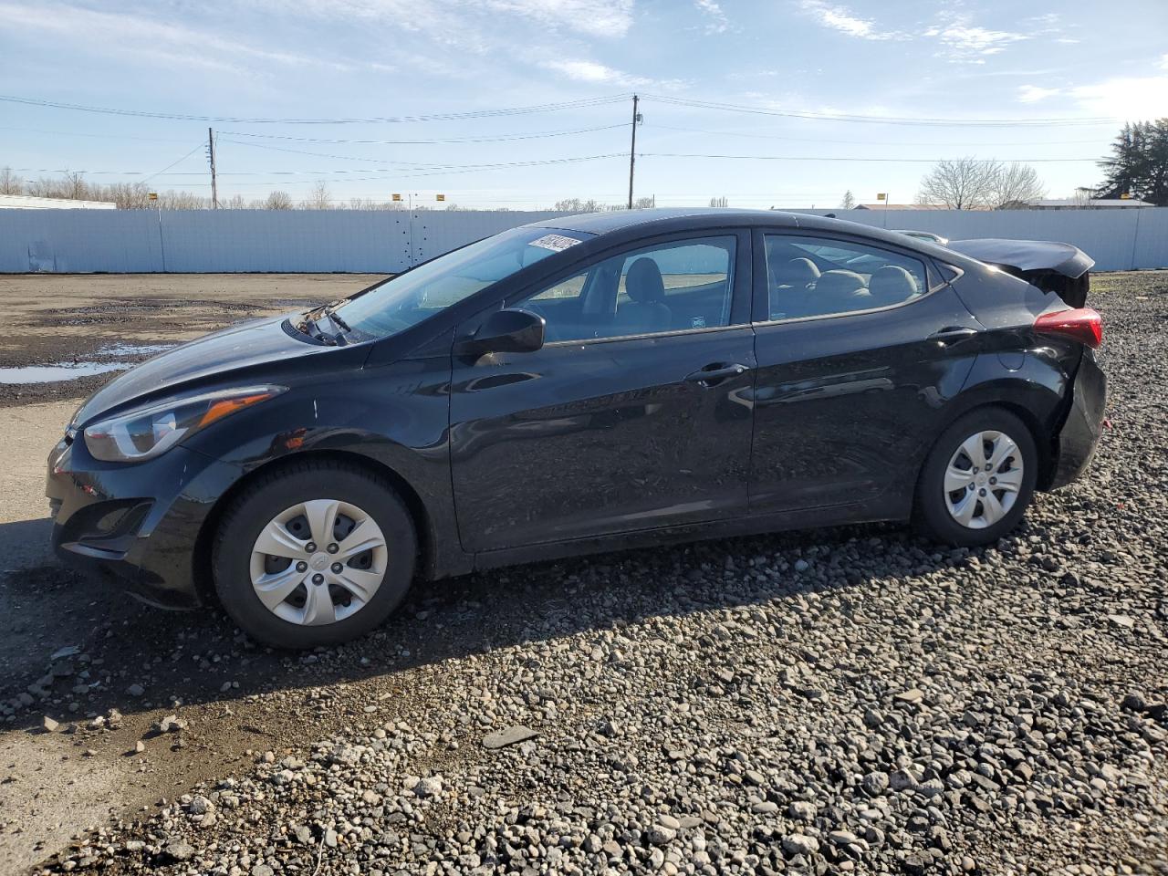 2016 Hyundai Elantra Se იყიდება Portland-ში, OR - Rear End