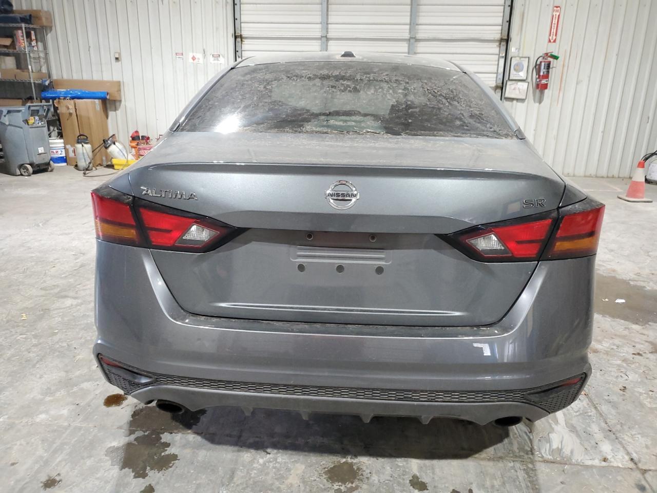 2019 Nissan Altima - Image 6