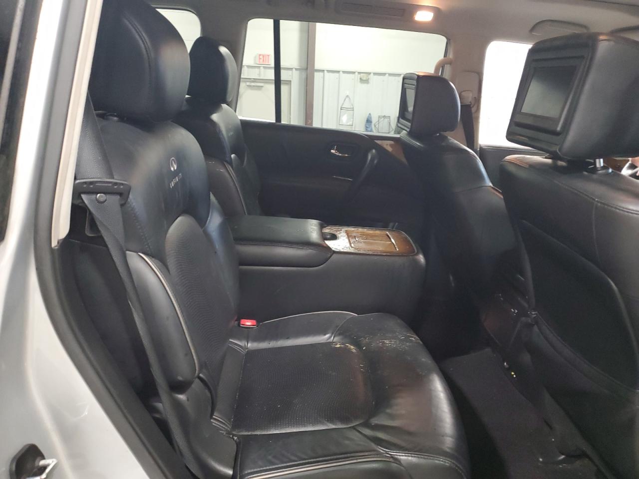 2012 Infiniti QX56 - Image 11
