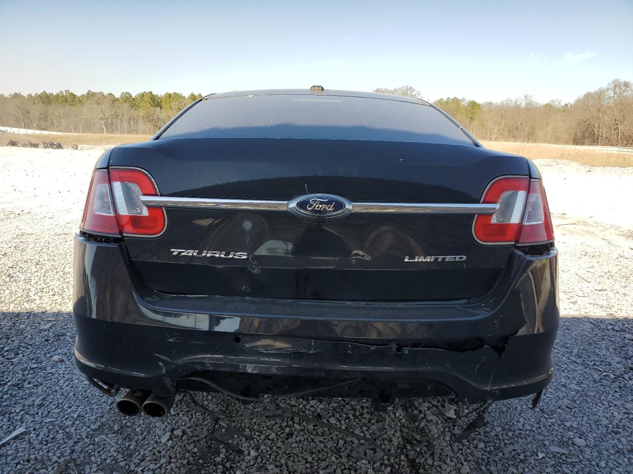 2011 Ford Taurus - Image 6