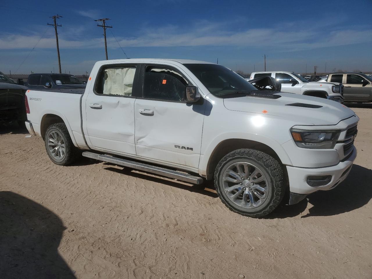 2022 RAM 1500 - Image 4