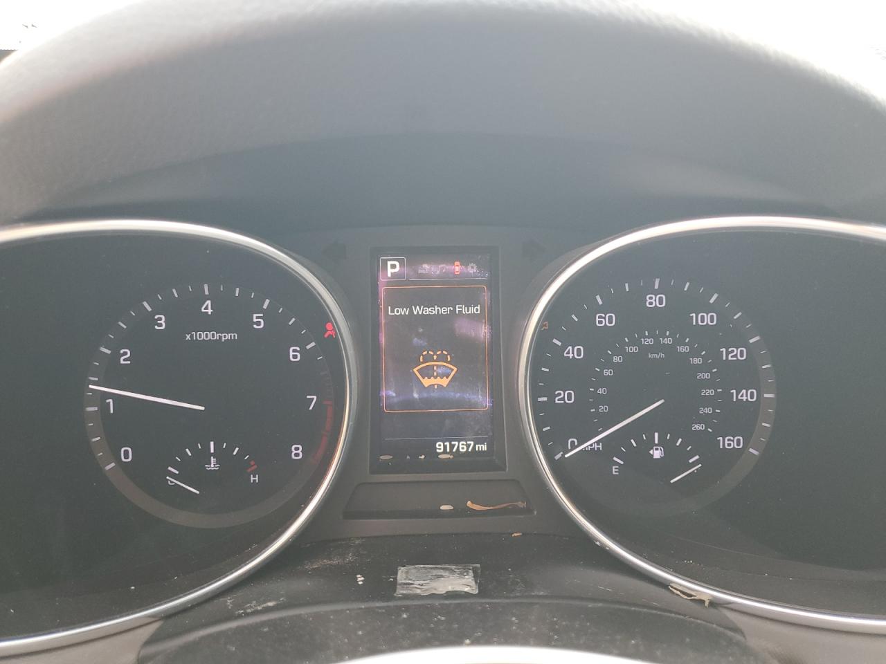 2017 Hyundai Santa Fe - Image 9