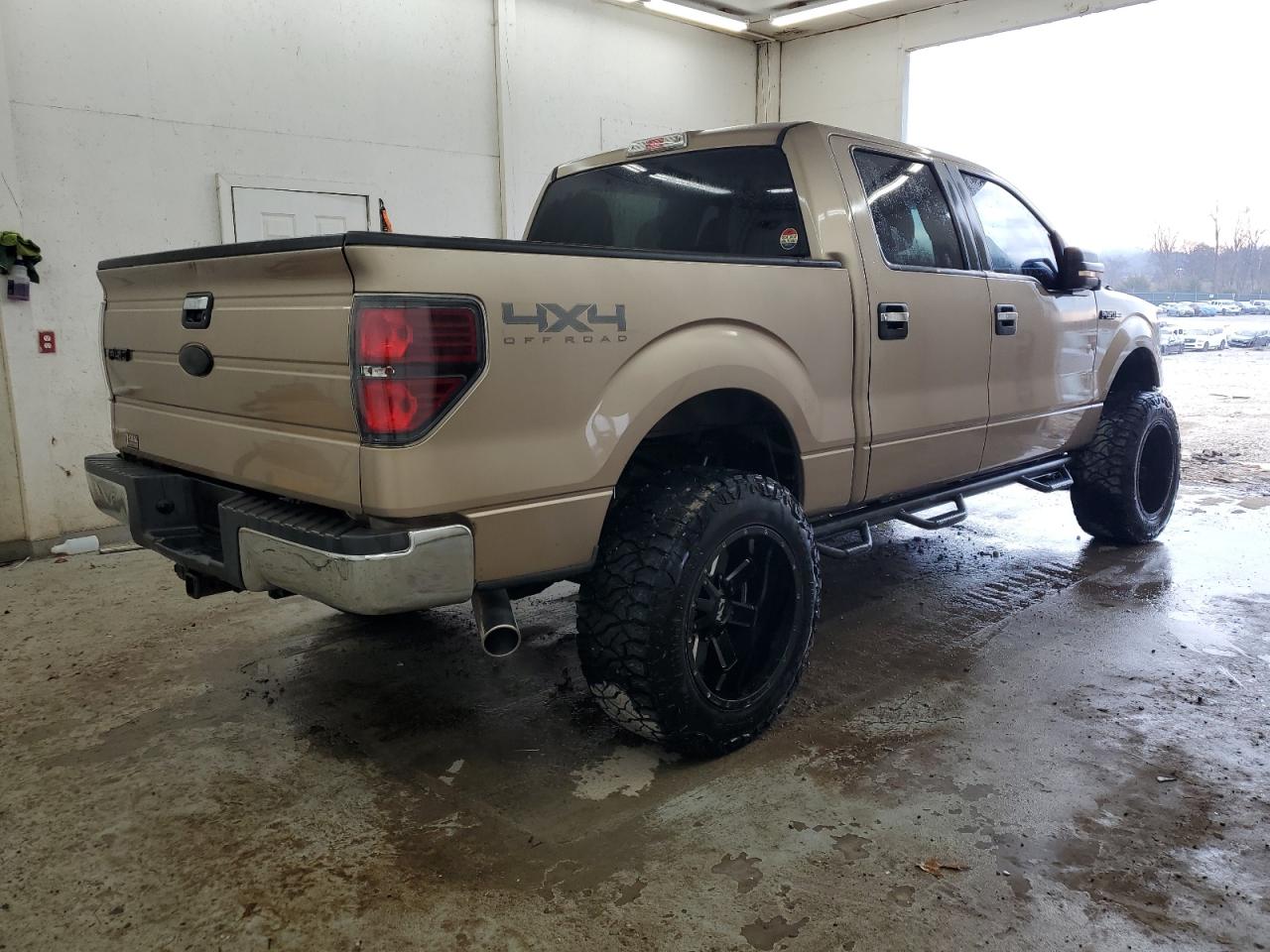 2011 Ford F-150 - Image 3