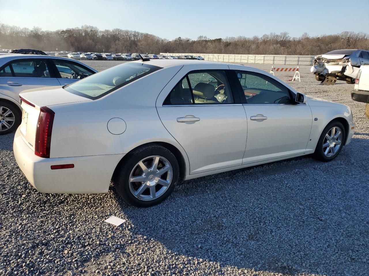 2007 Cadillac STS - Image 3