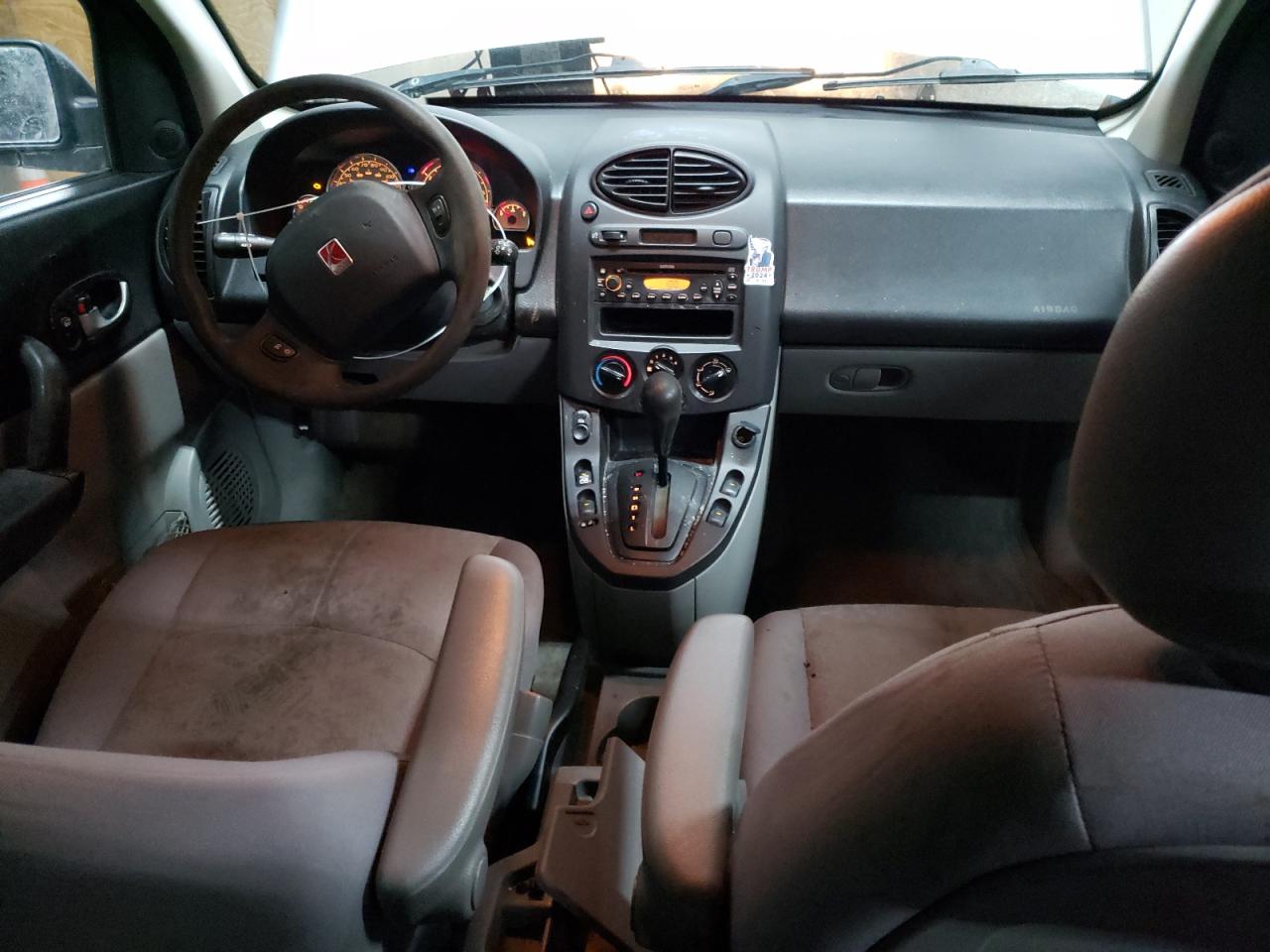 2004 Saturn VUE - Image 8
