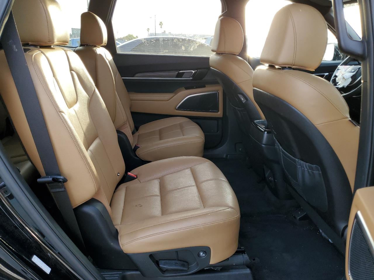 2022 Kia Telluride - Image 12