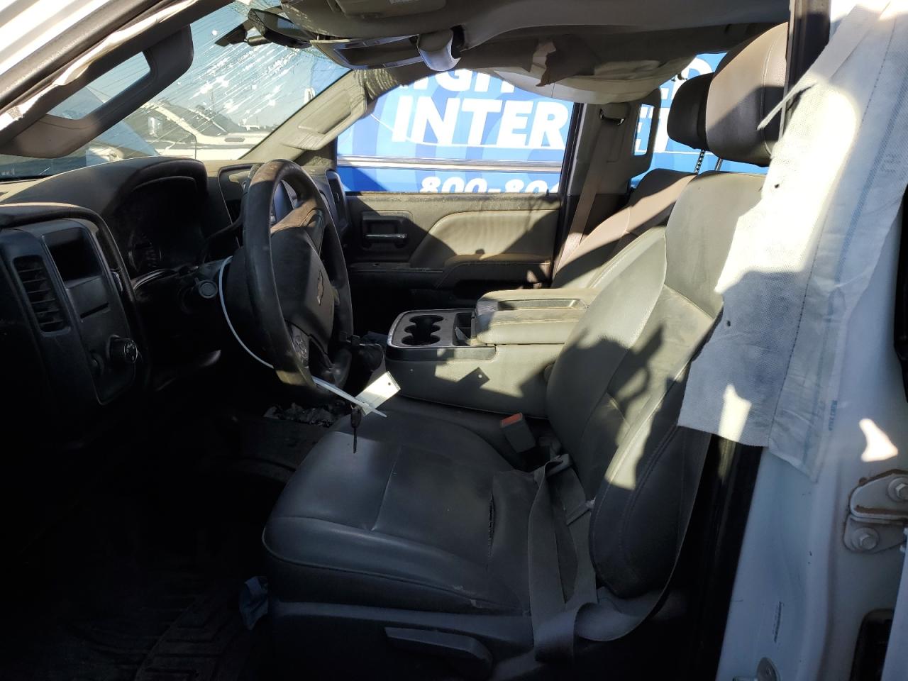 2015 Chevrolet Silverado - Image 7