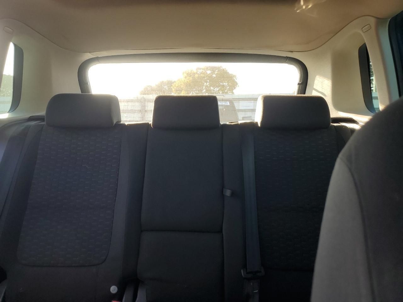 2009 Volkswagen Tiguan - Image 10