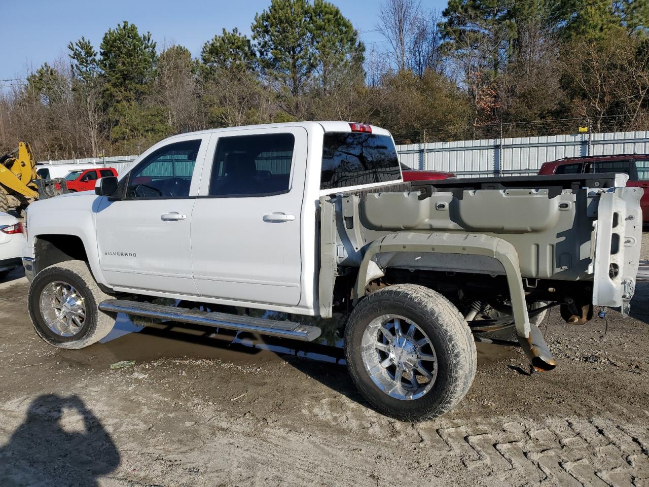2015 Chevrolet Silverado - Image 2