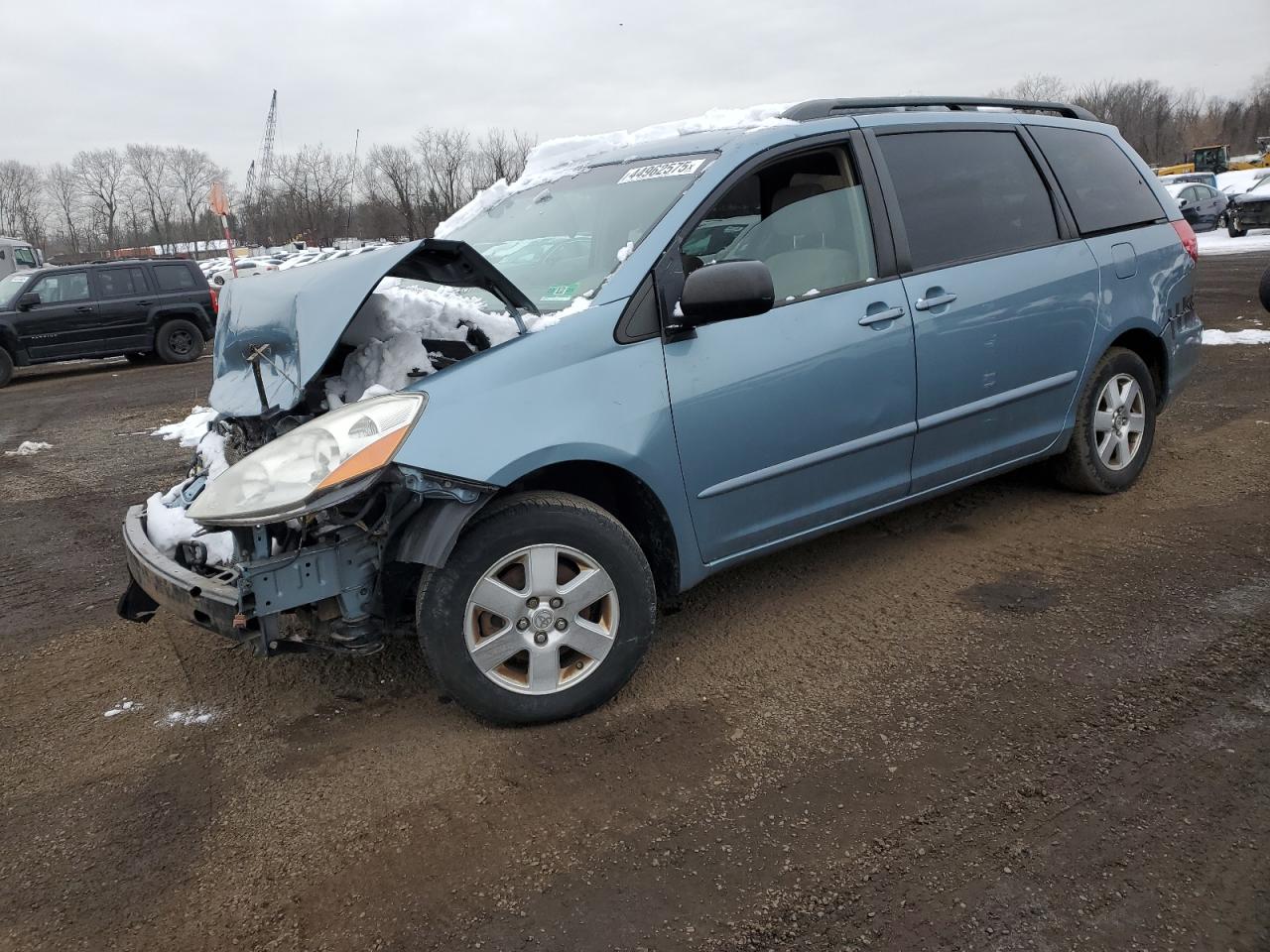 2007 Toyota Sienna - Image 1
