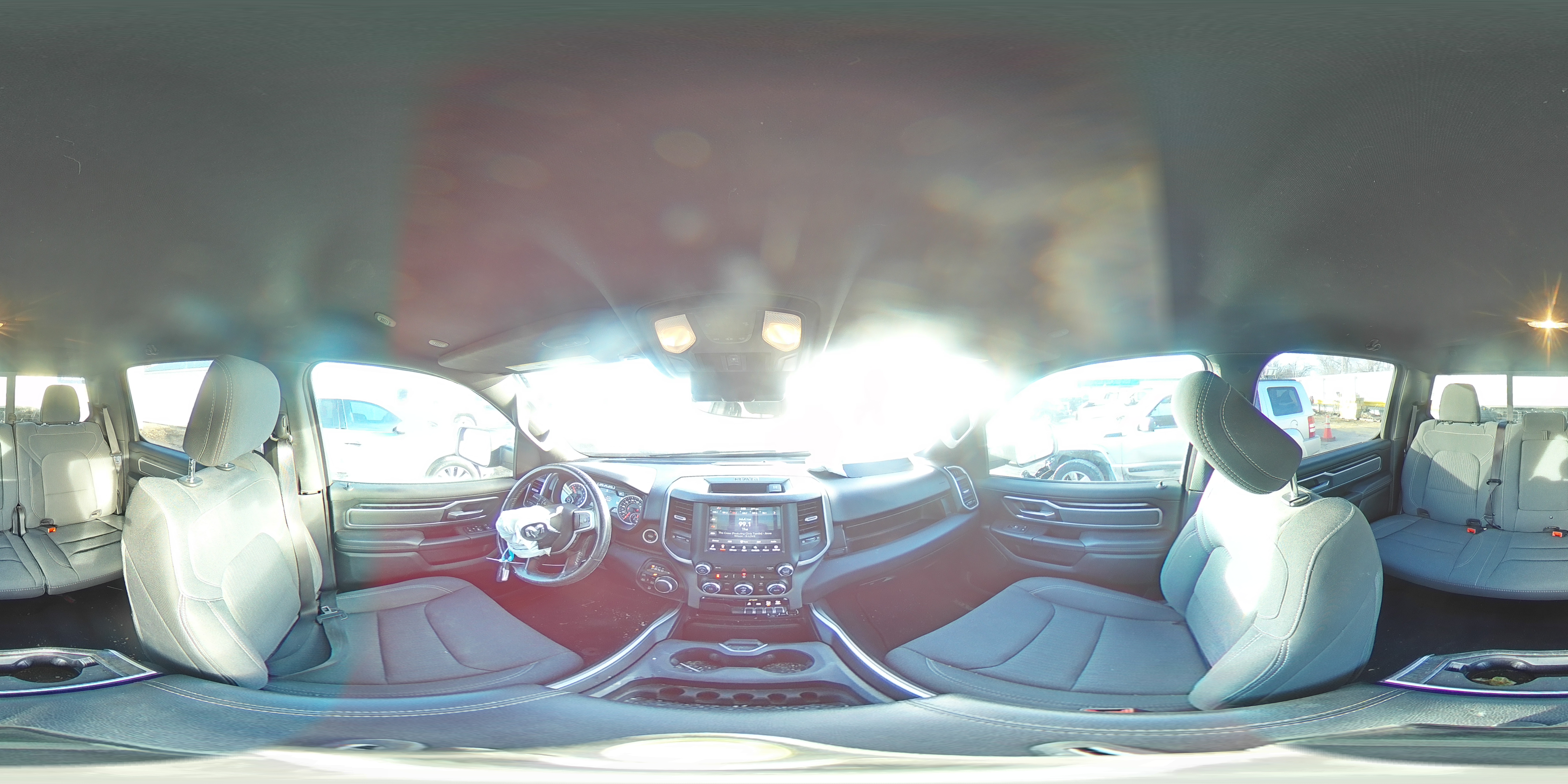 2021 RAM 1500 - Image 13