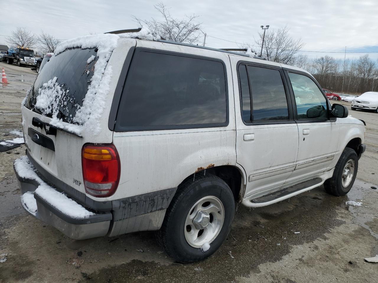 1999 Ford Explorer - Image 3