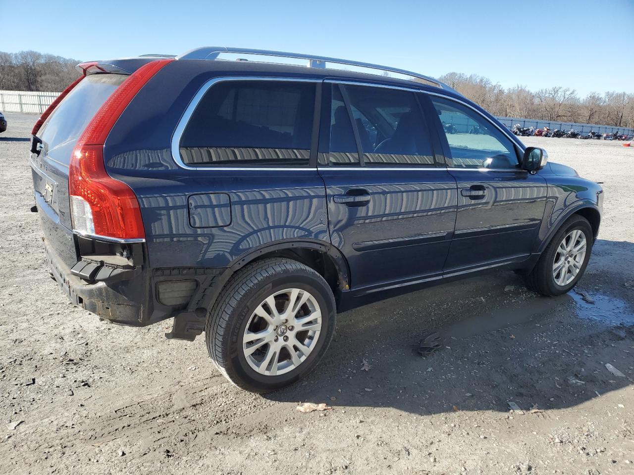 2013 Volvo XC90 - Image 3