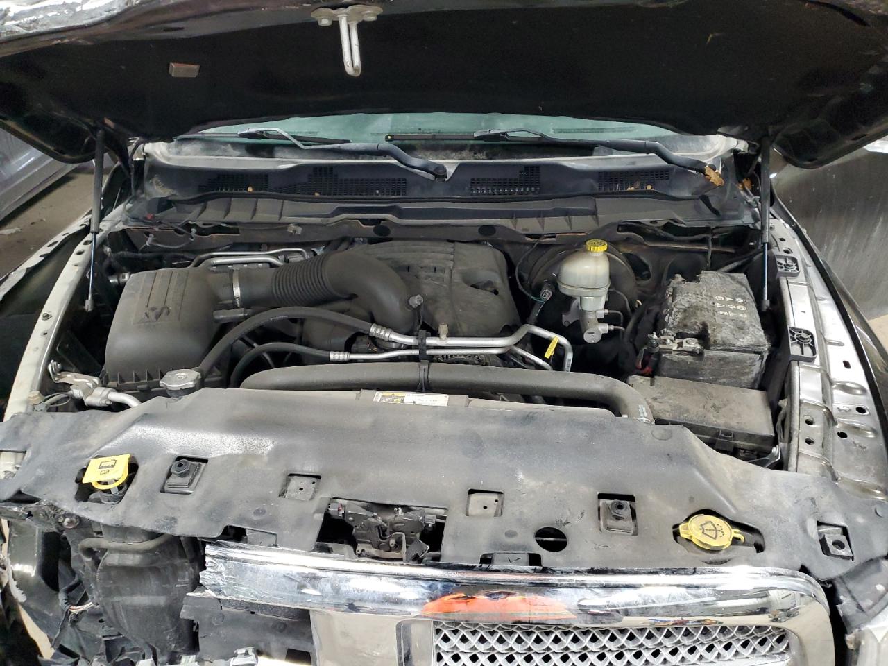 2014 RAM 1500 - Image 11
