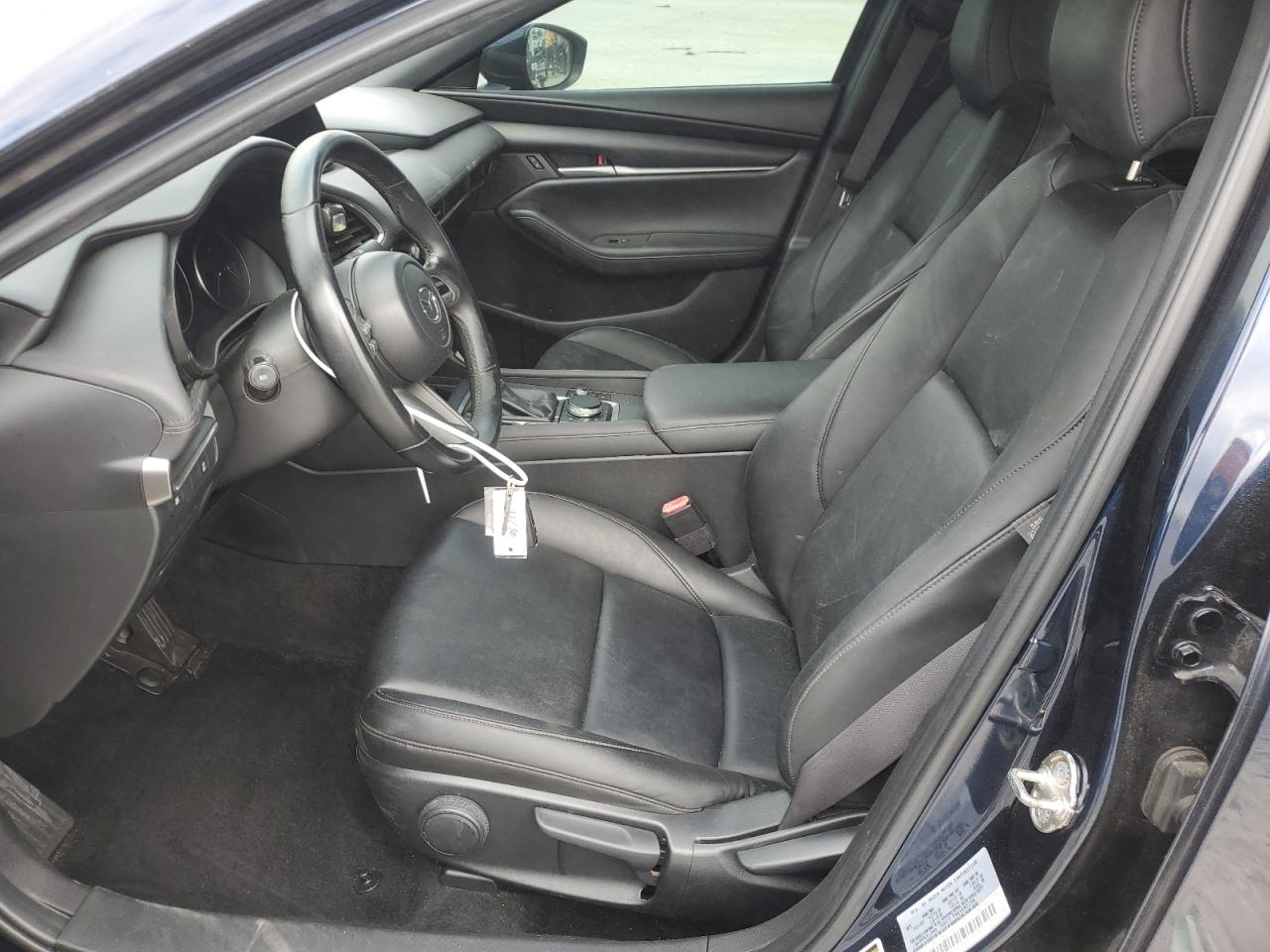 2021 Mazda 3 - Image 7