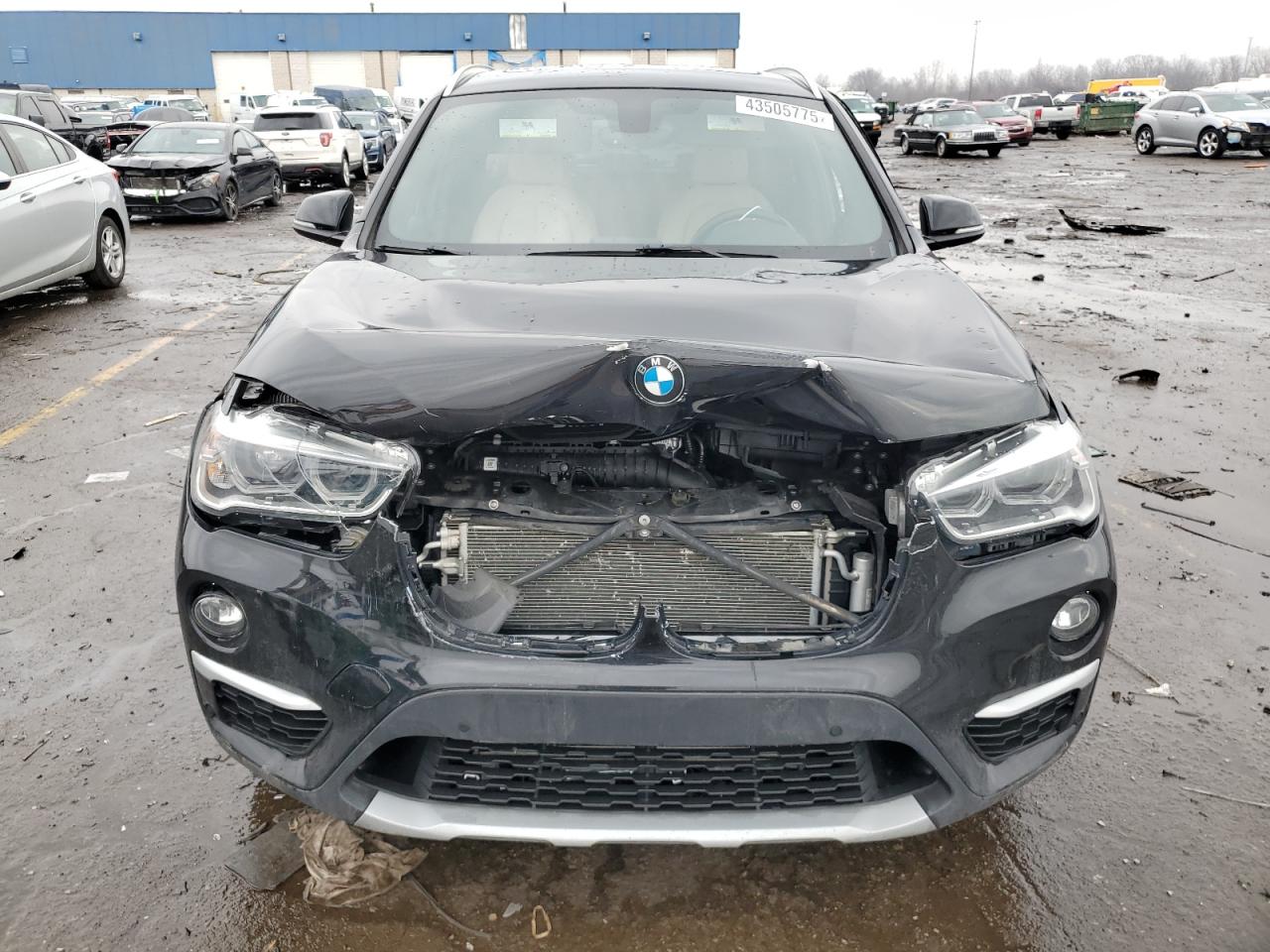 2017 BMW X1 - Image 5