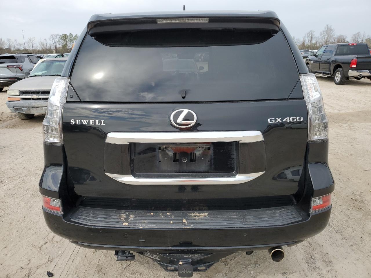 2021 Lexus GX - Image 6