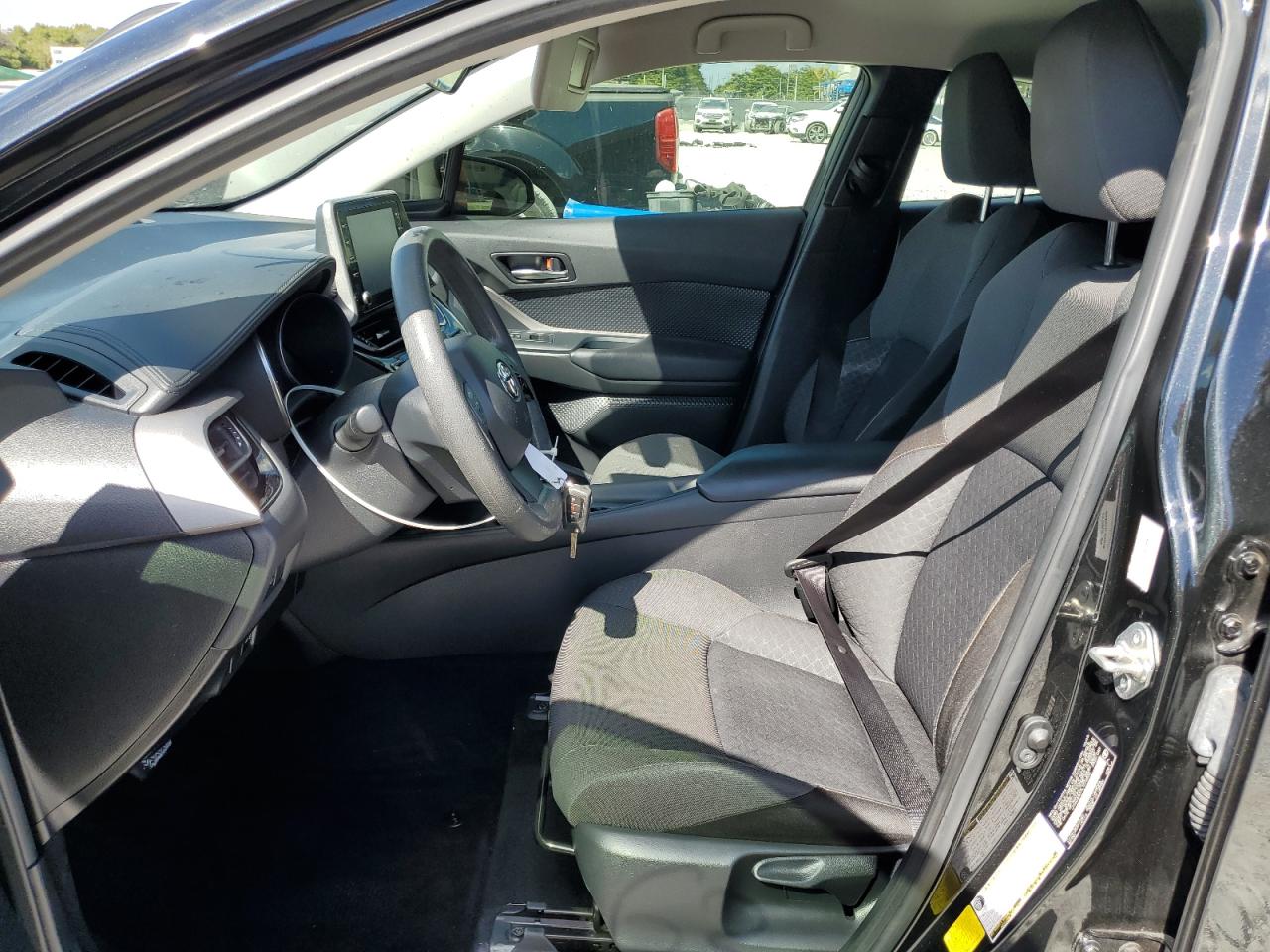 2020 Toyota C-HR - Image 7
