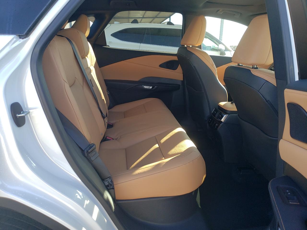 2024 Lexus RX - Image 10