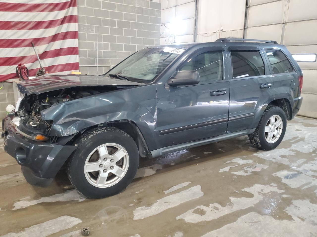 2007 Jeep Grand Cherokee - Image 1