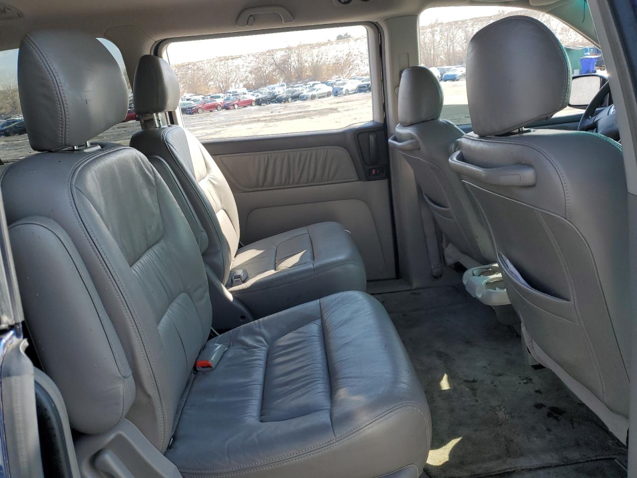 2003 Honda Odyssey - Image 11