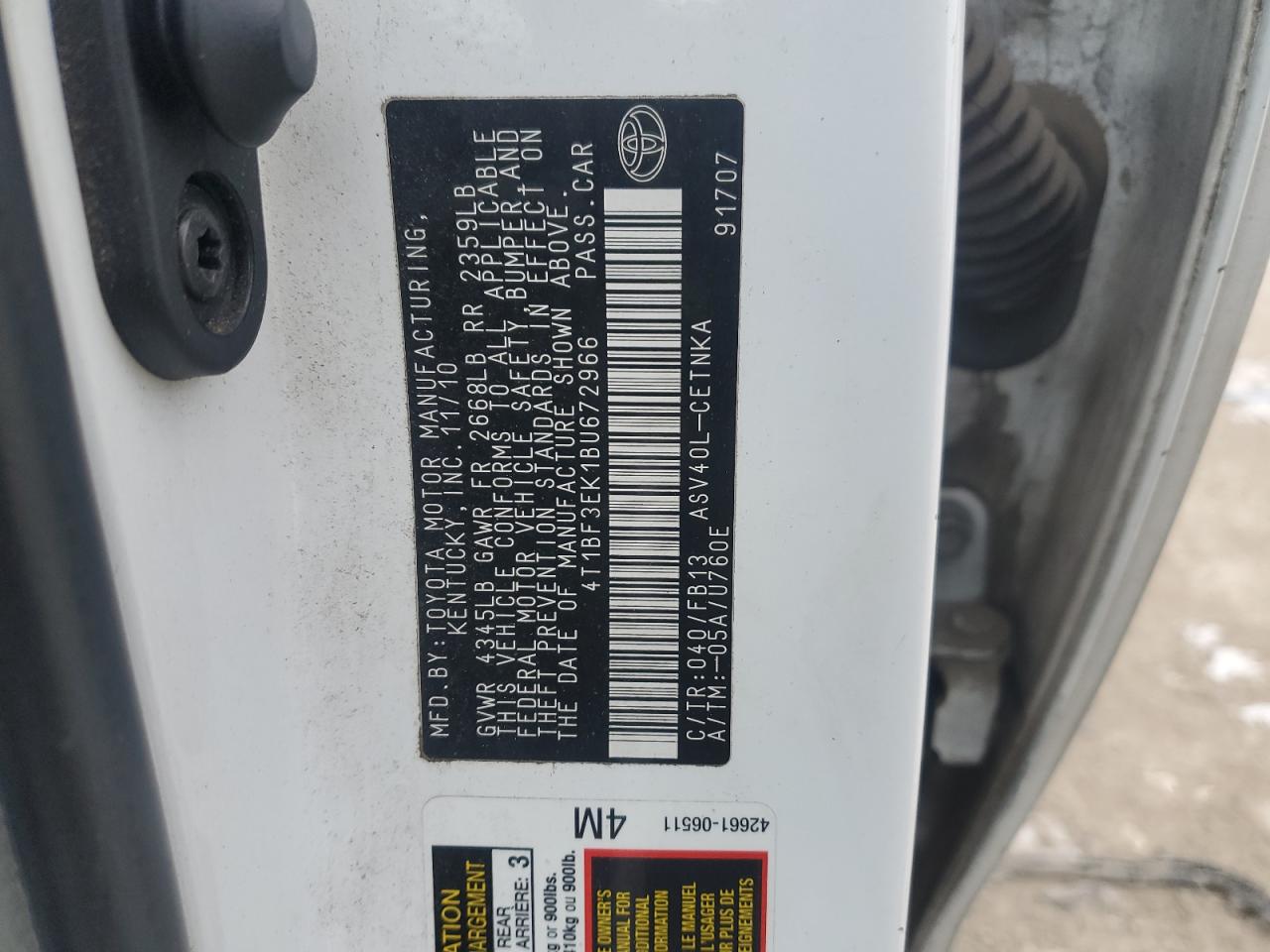 2011 Toyota Camry - Image 12