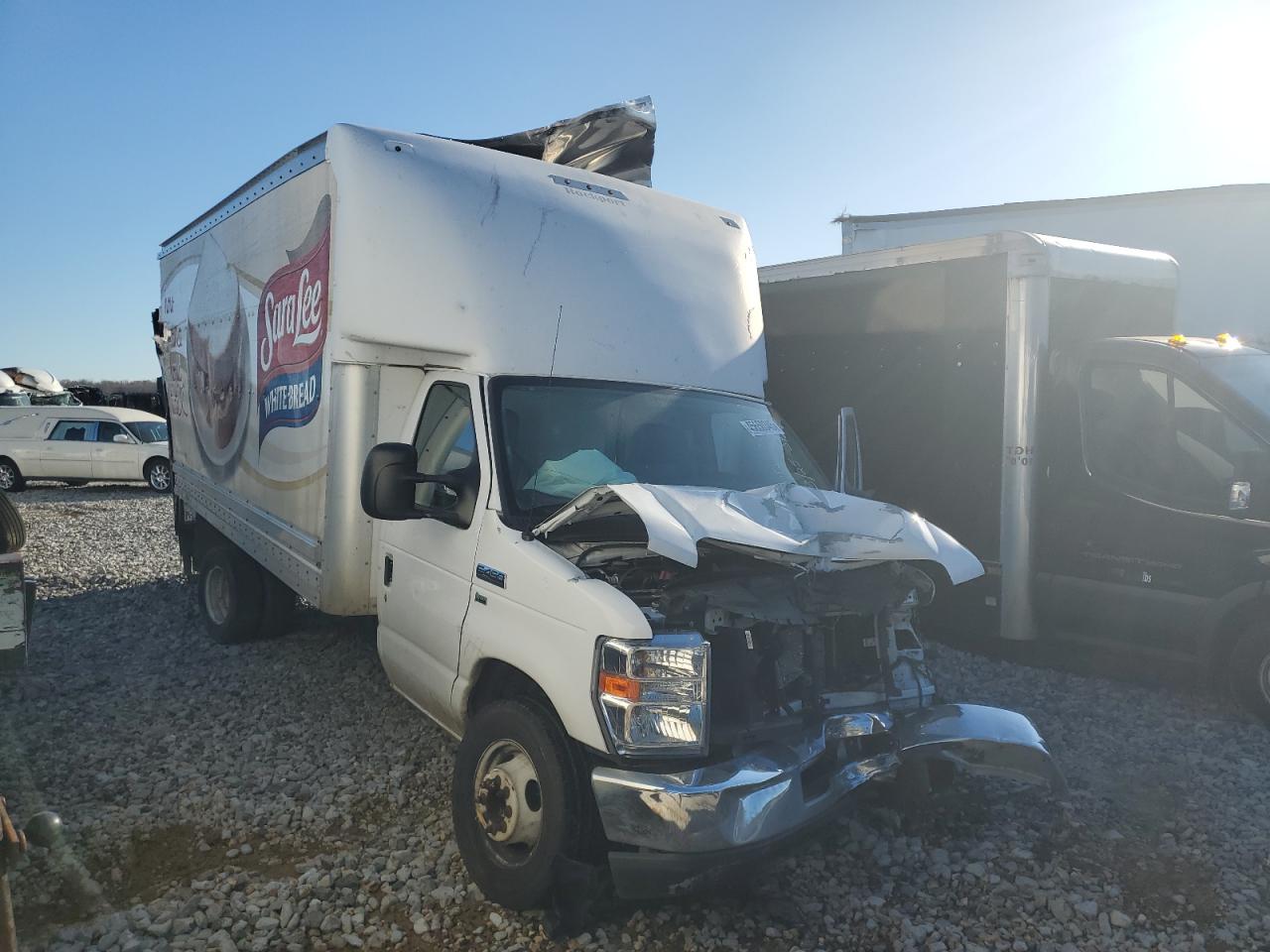 2019 Ford E450 Box Truck for Sale in Memphis, TN - All Over
