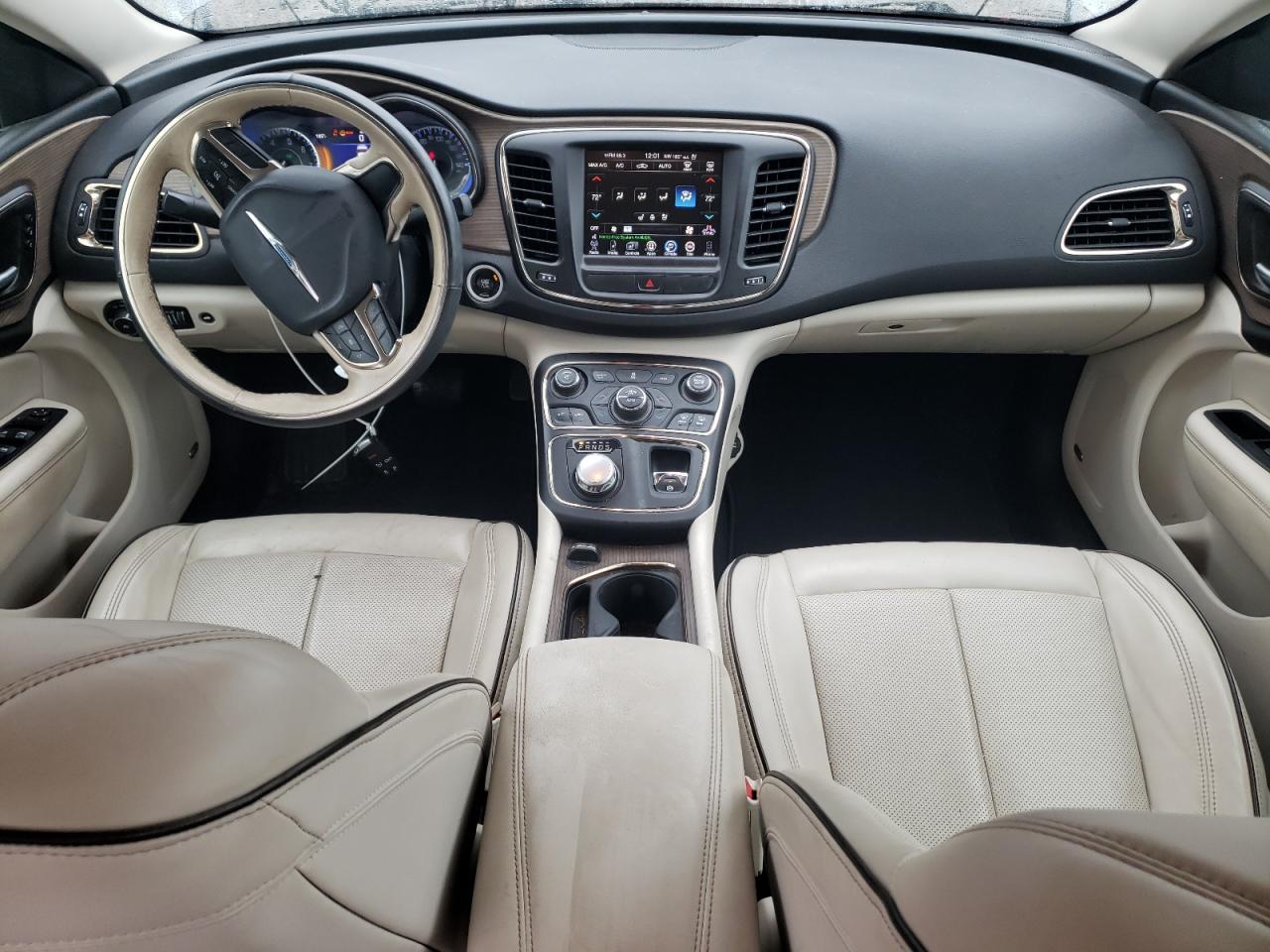 2015 Chrysler 200 - Image 8
