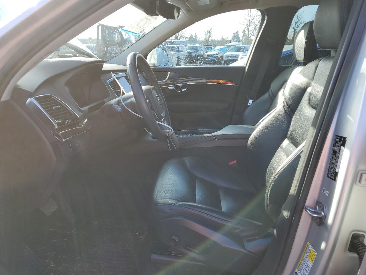 2016 Volvo XC90 - Image 7