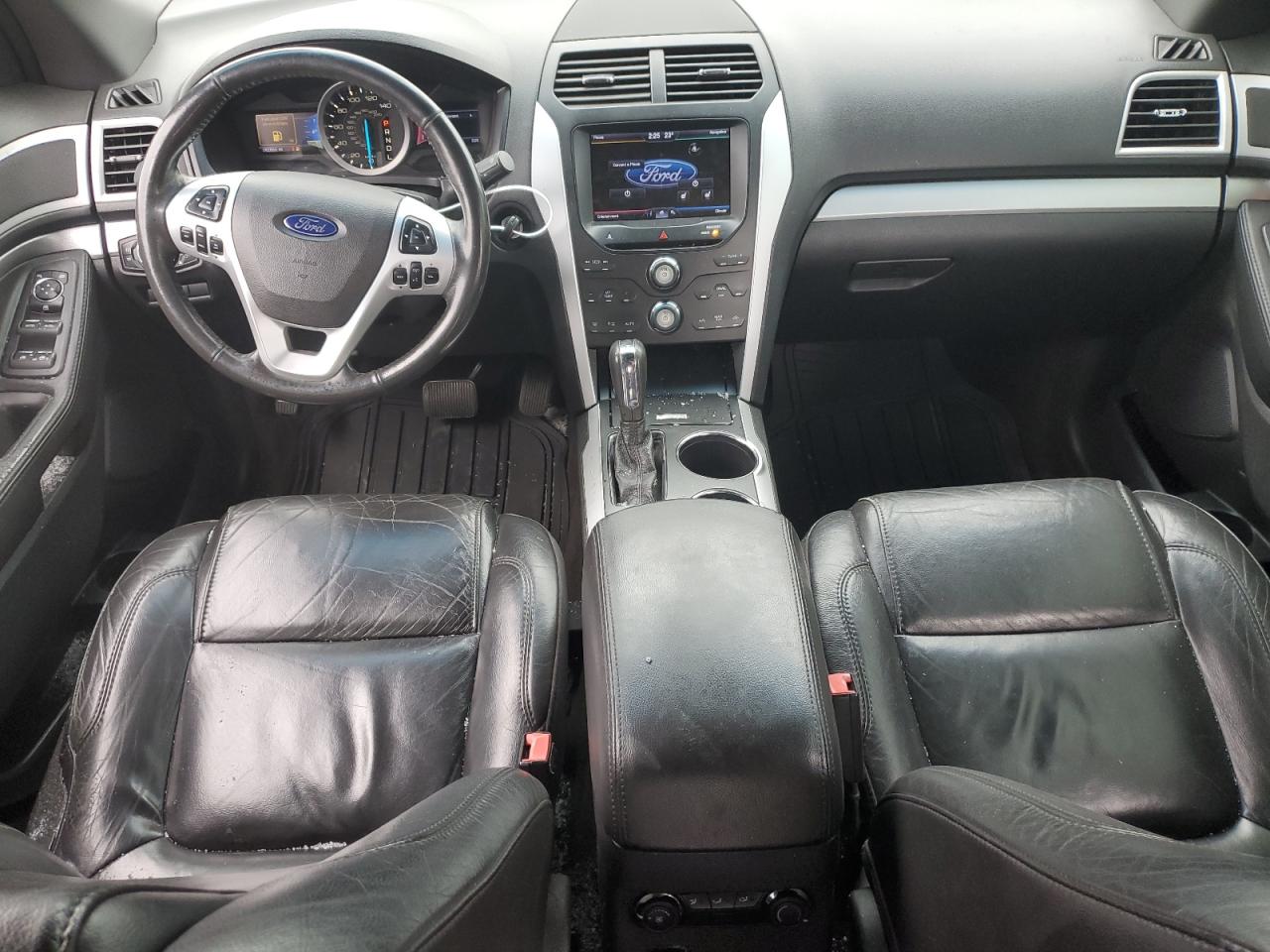 2013 Ford Explorer - Image 8