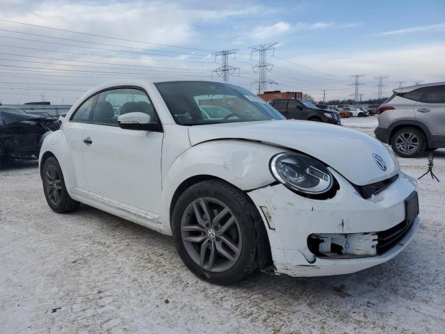  VOLKSWAGEN BEETLE 2015 Білий