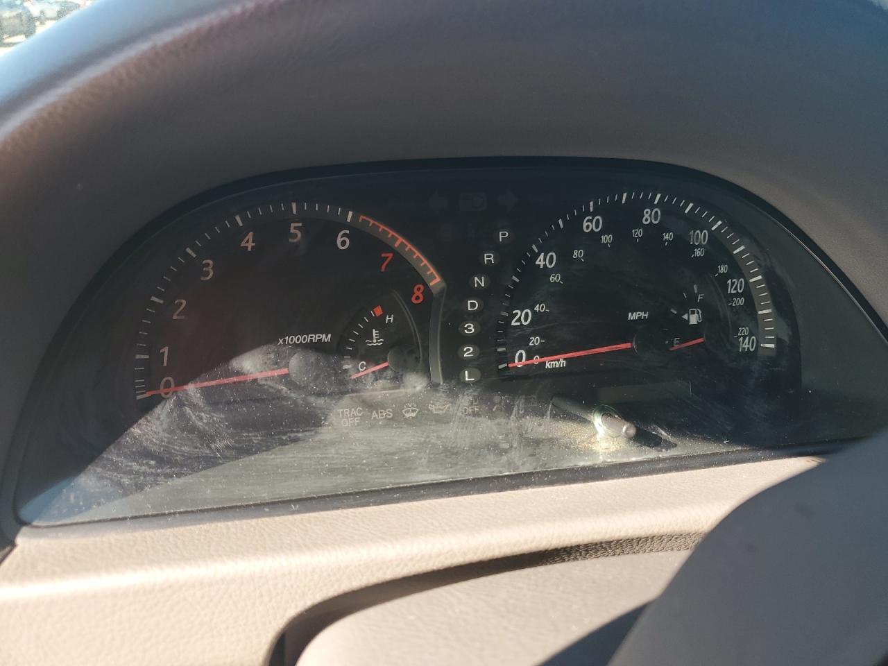 2004 Toyota Camry - Image 10