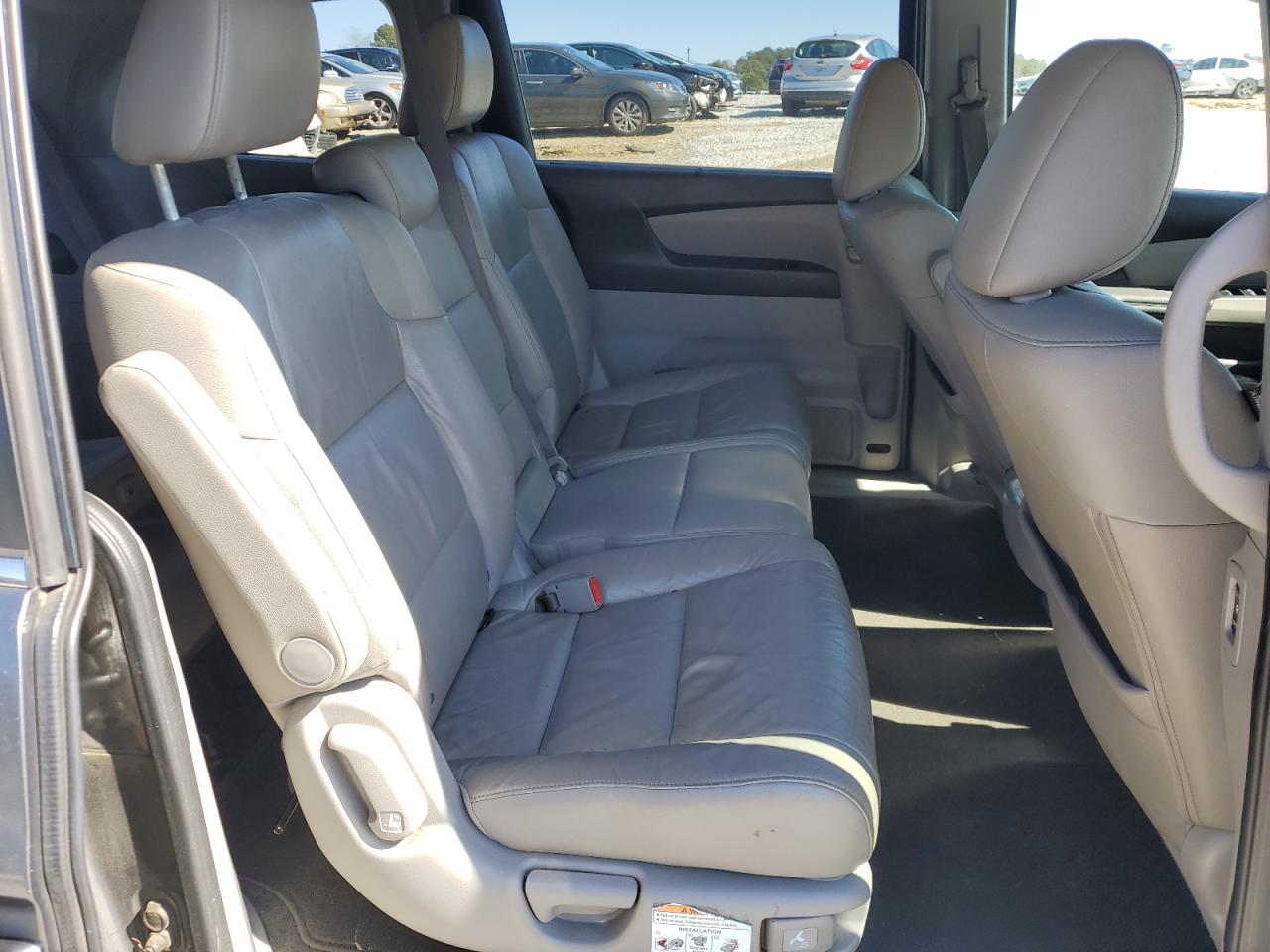 2011 Honda Odyssey - Image 11