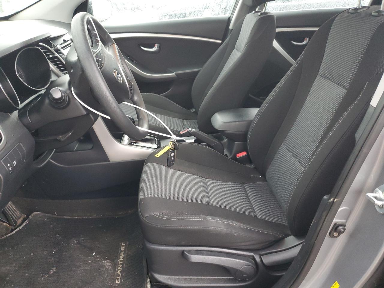 2014 Hyundai Elantra - Image 7