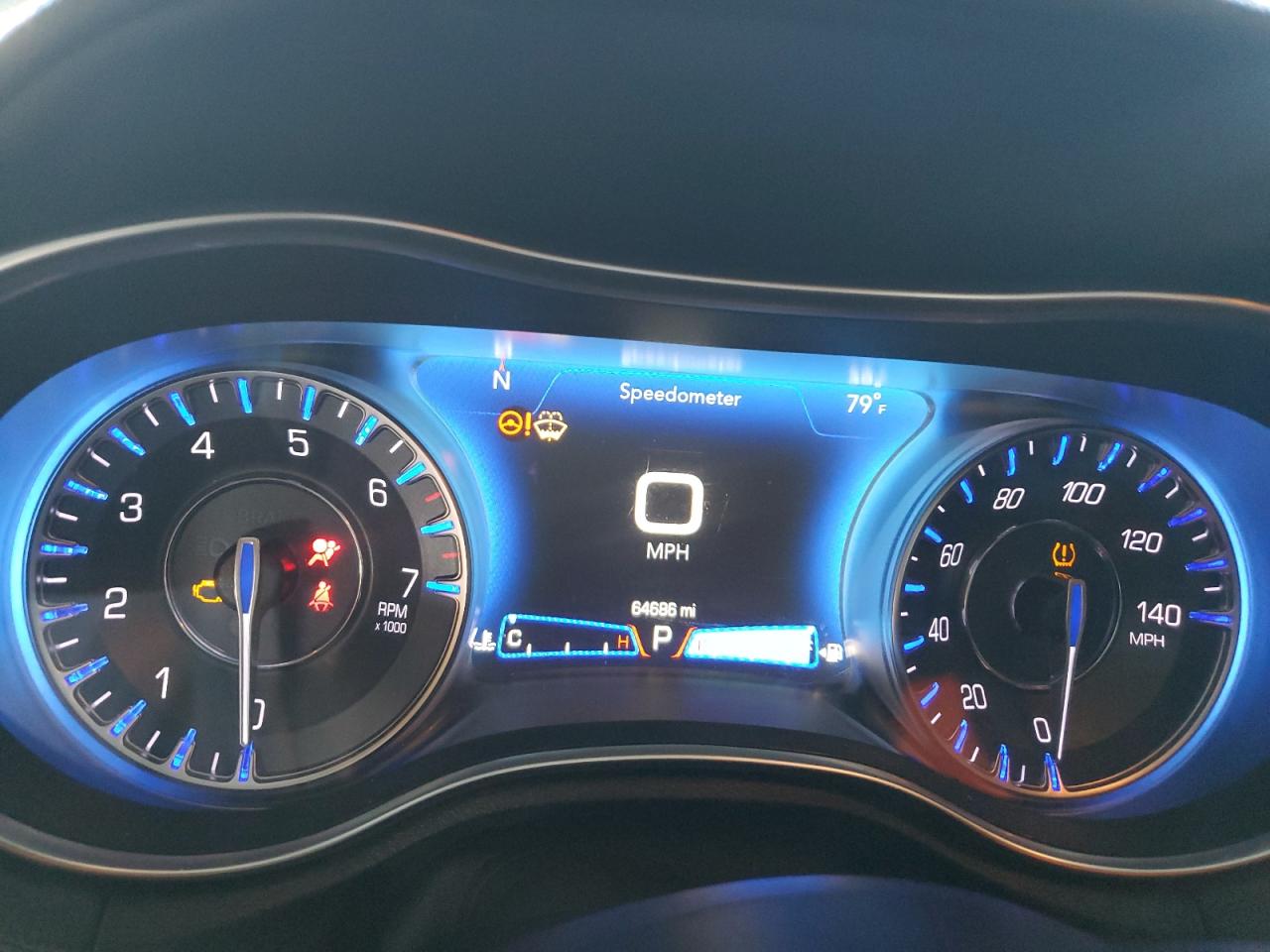 2021 Chrysler 300 - Image 9