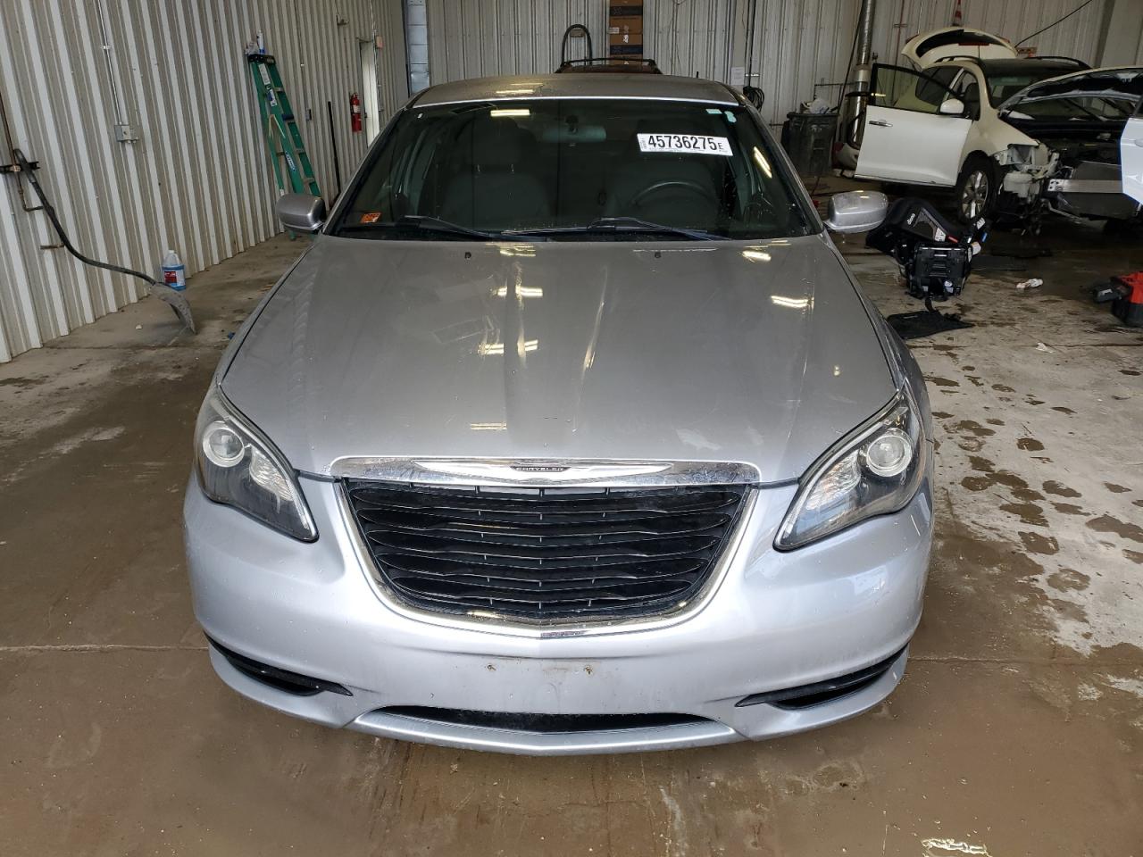 2013 Chrysler 200 - Image 5