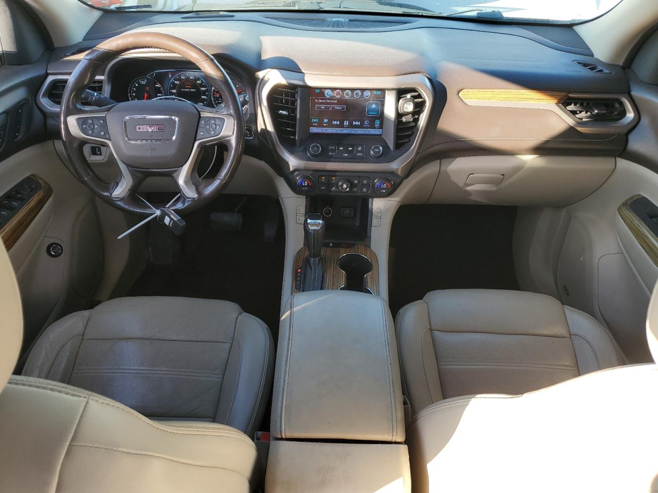 2017 GMC Acadia - Image 8
