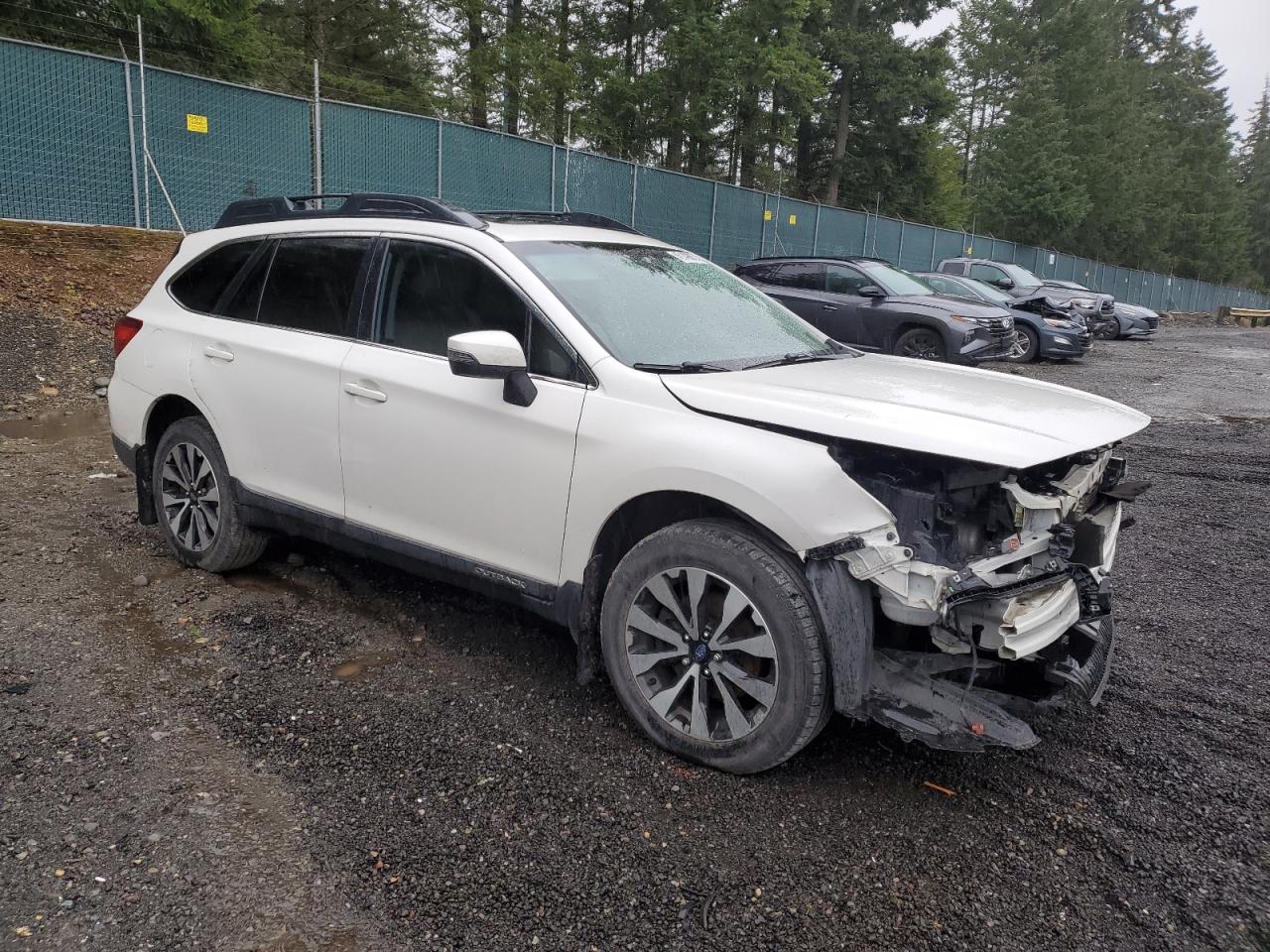 2016 Subaru Outback - Image 4