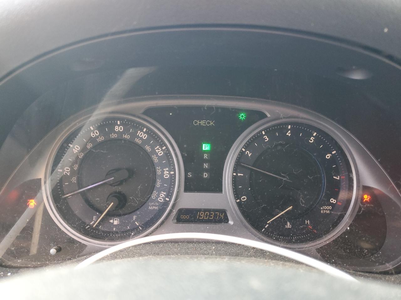 2006 Lexus IS - Image 9
