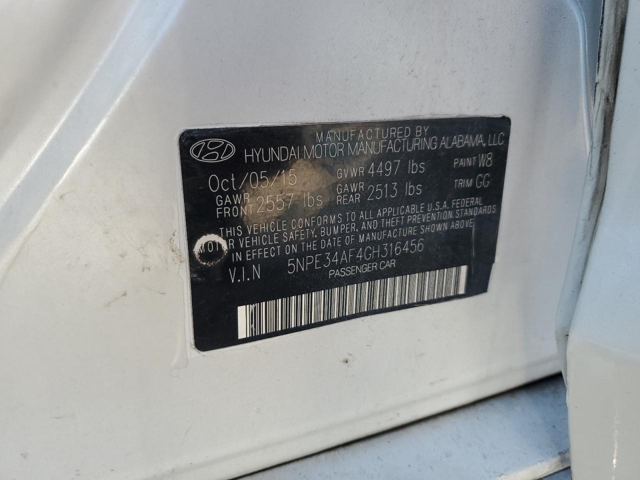2016 Hyundai Sonata - Image 12