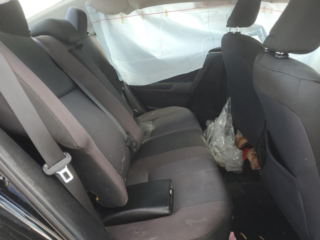 2018 Toyota Corolla - Image 11