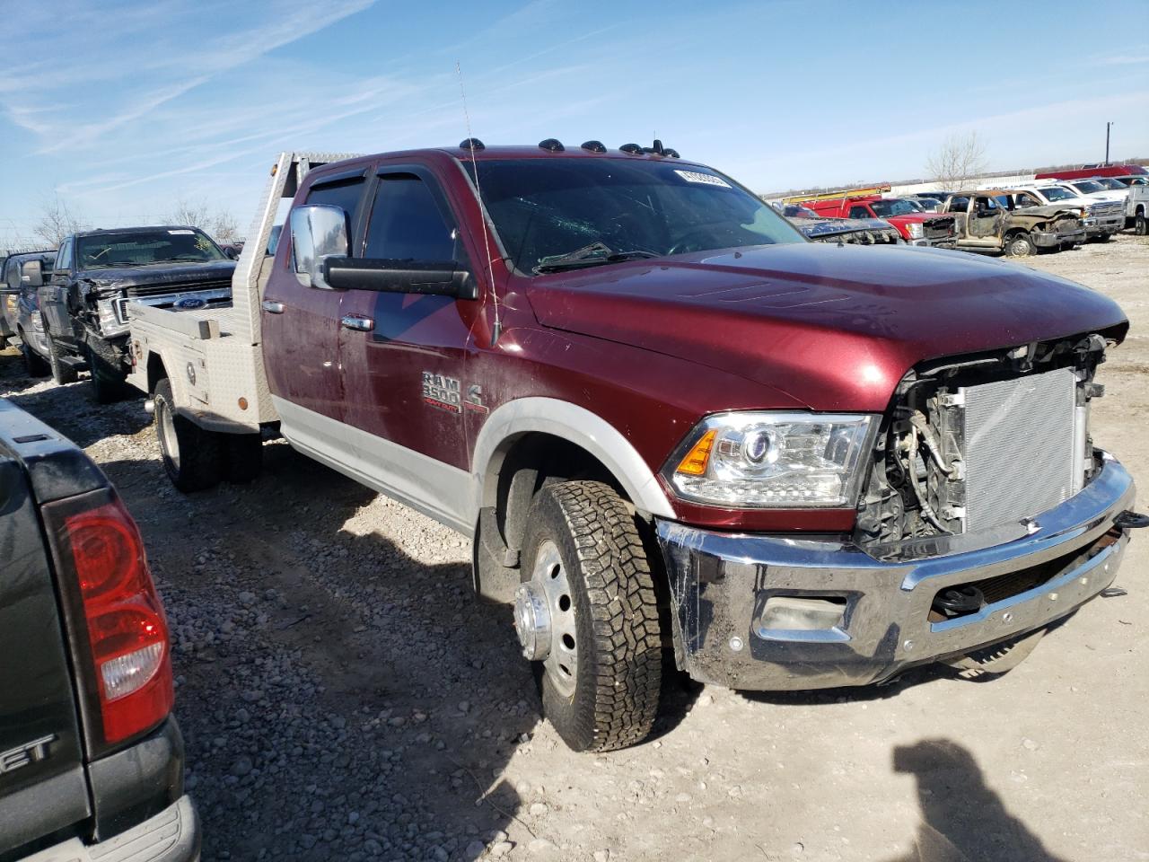 2016 RAM 3500 - Image 4