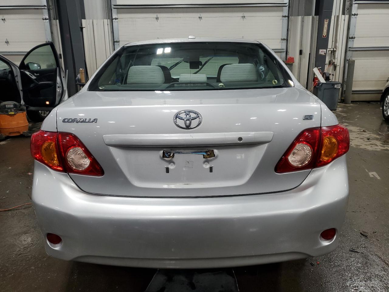 2009 Toyota Corolla - Image 6