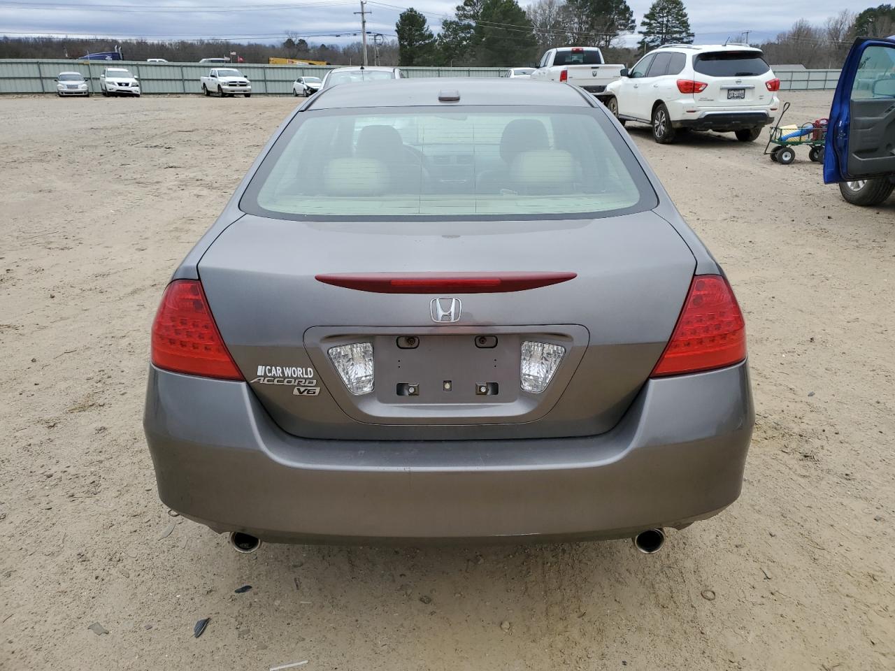 2007 Honda Accord - Image 6
