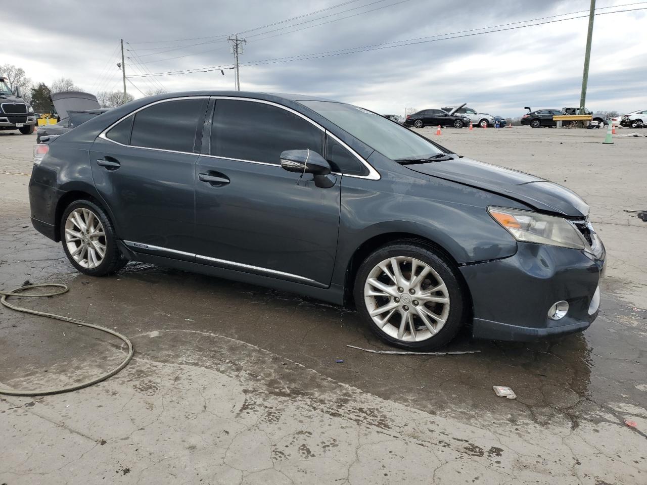2010 Lexus HS - Image 4