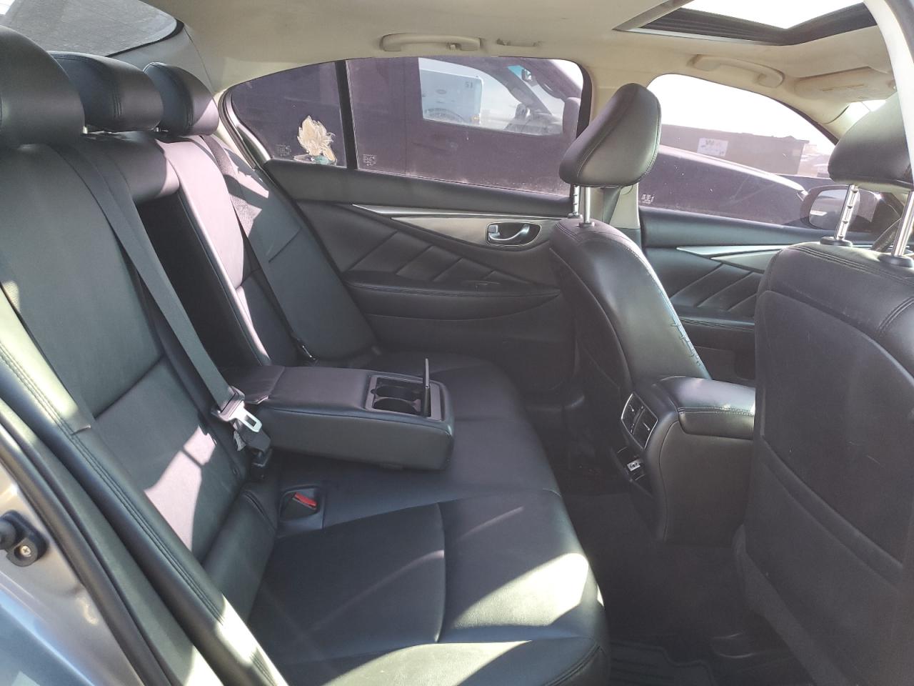 2016 Infiniti Q50 - Image 10