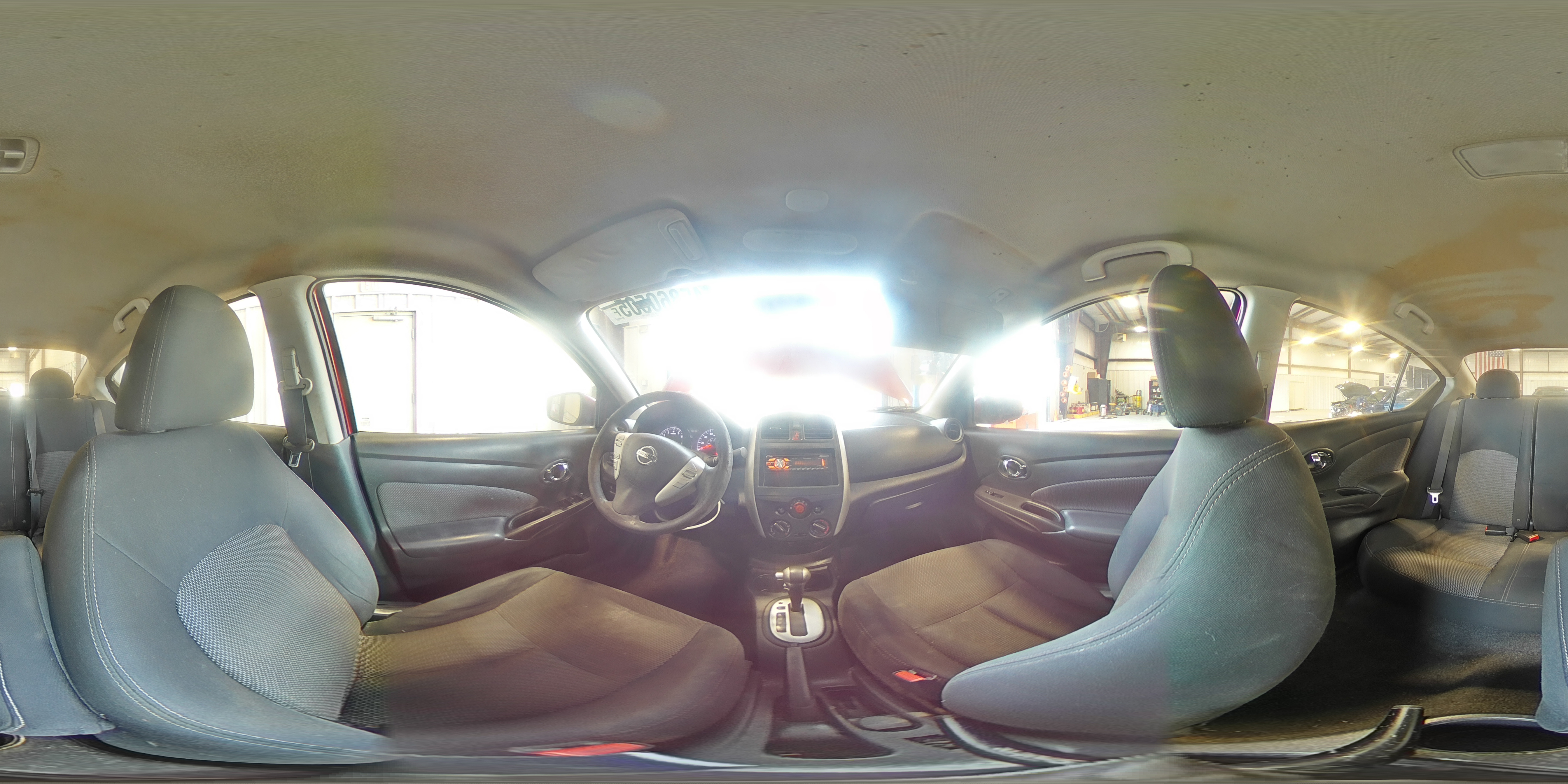 2016 Nissan Versa - Image 13