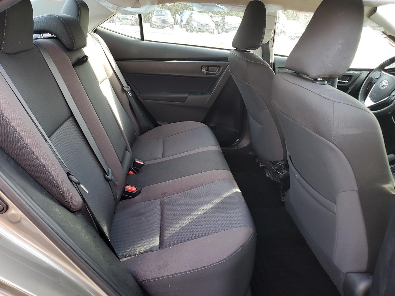 2017 Toyota Corolla - Image 11